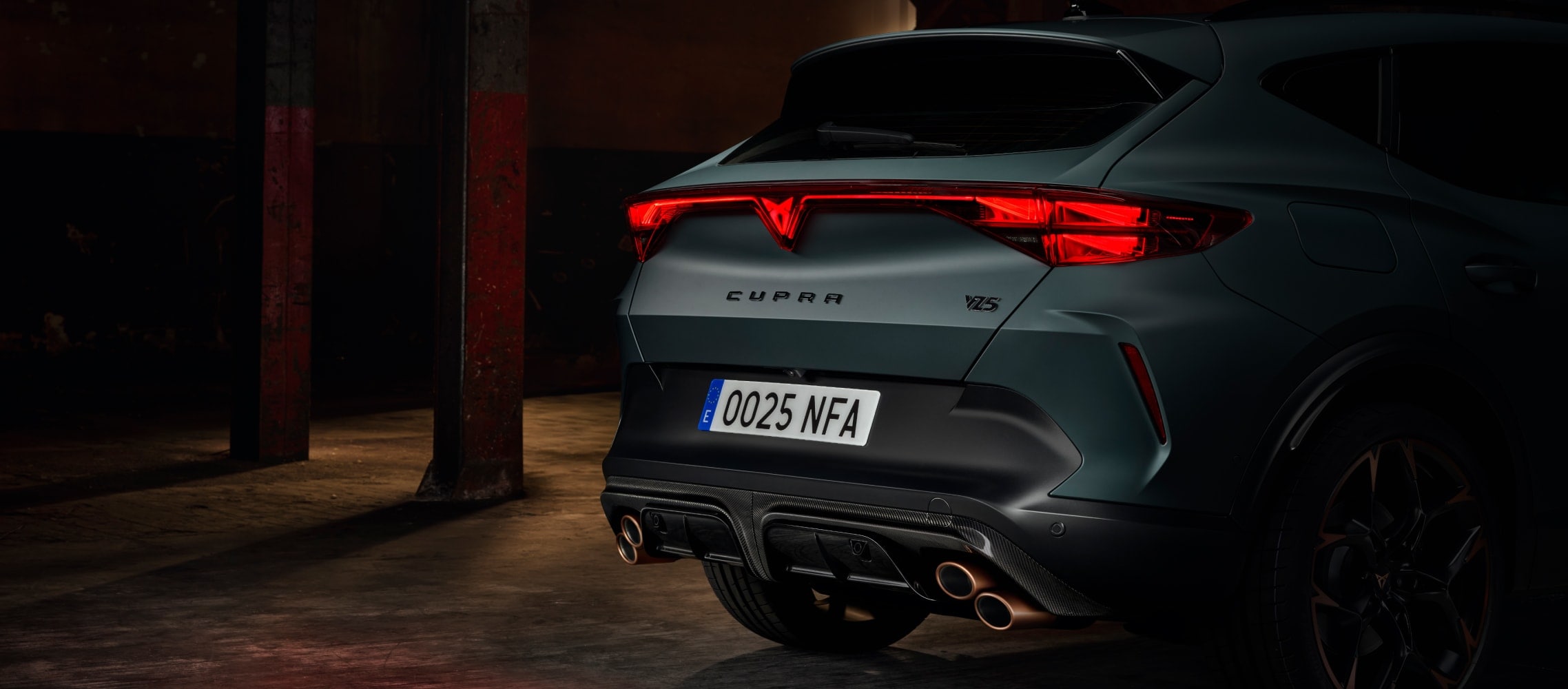 CUPRA Formentor VZ5 rear