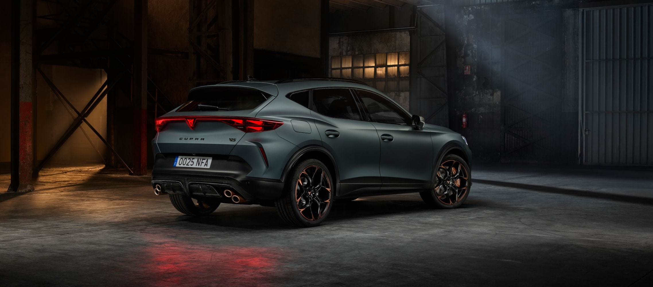 CUPRA Formentor VZ5 rear
