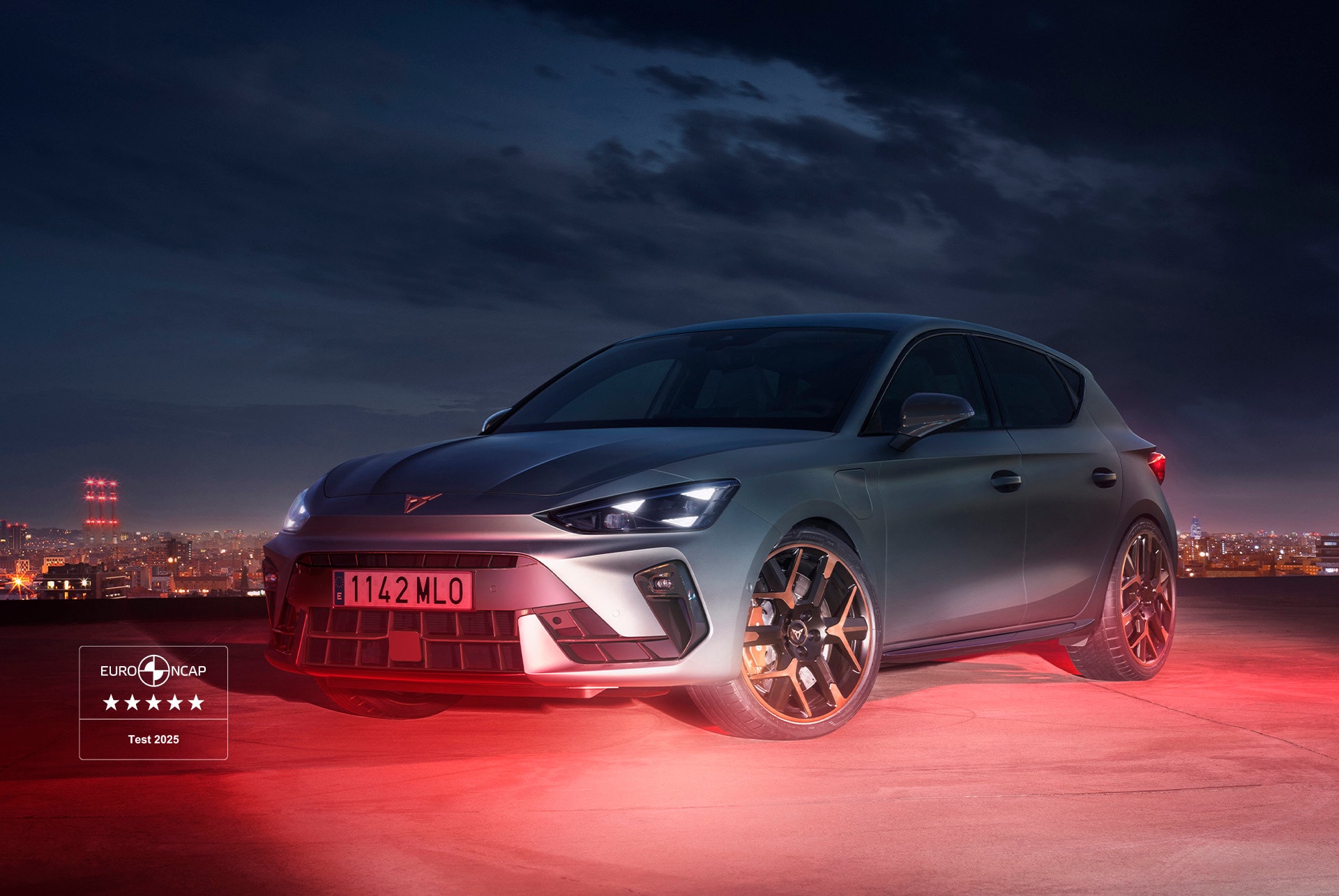 cupra-leon-pa-5d-with-19-inch-alloys-hailstorm-copper-euroncap-2025