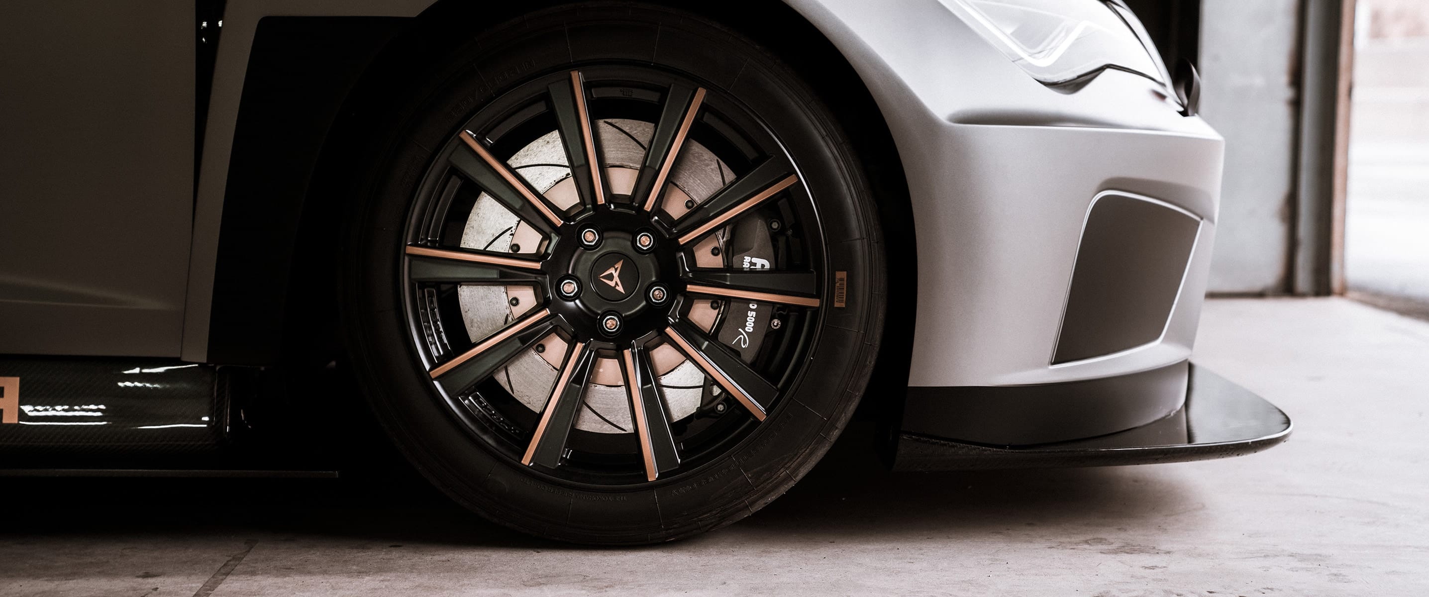 TCR alloy wheel