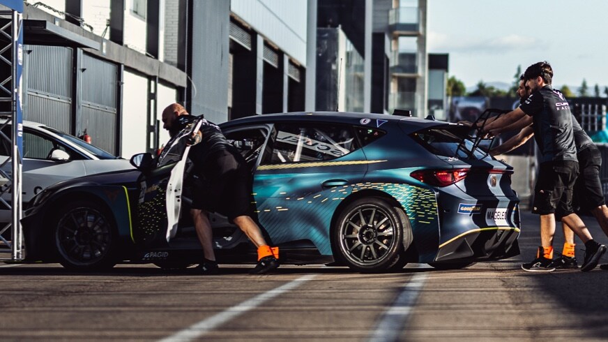 CUPRA eRacer Hull, East Yorkshire Riverside CUPRA