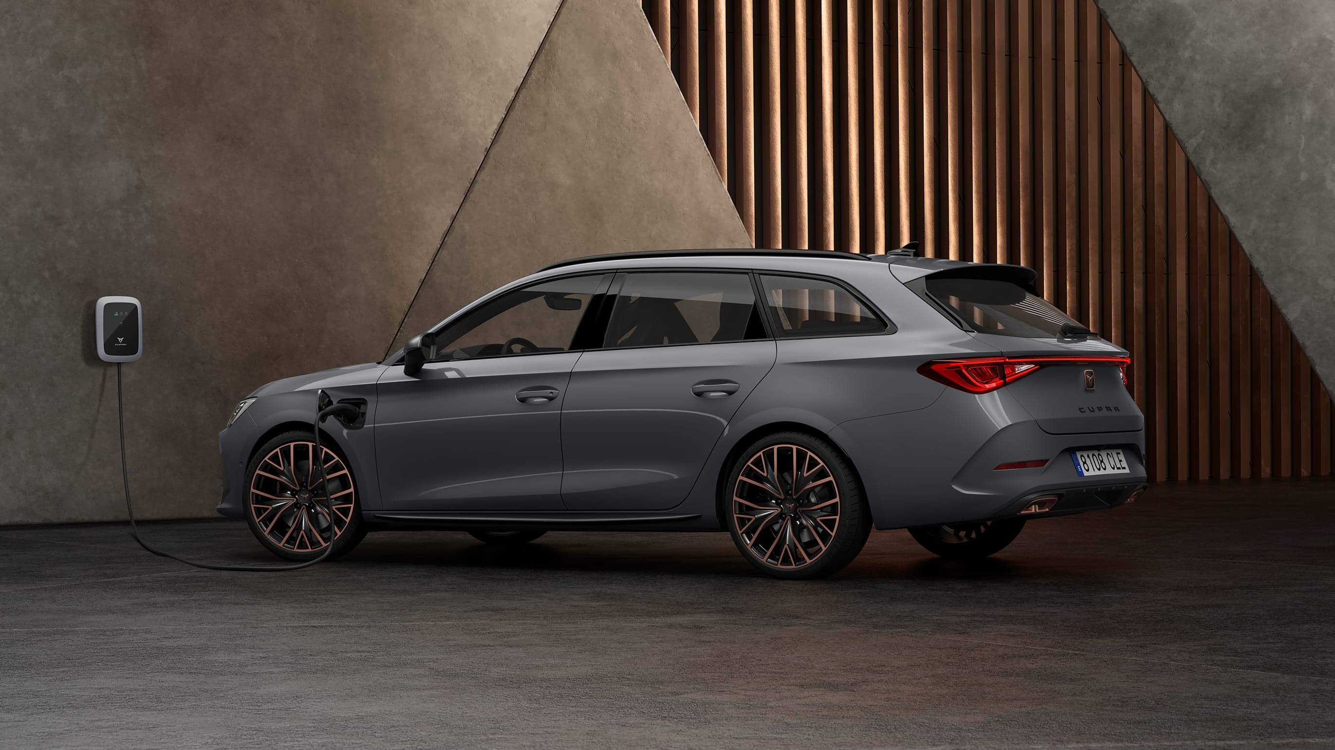 New CUPRA Leon Sportstourer - Family Sports Car