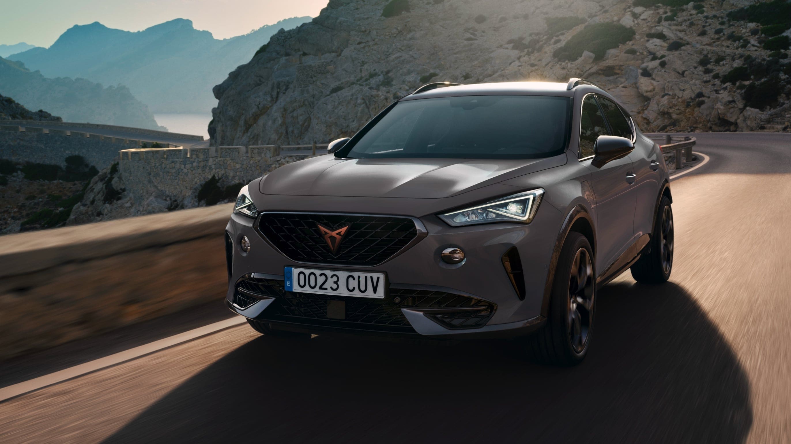 CUPRA Formentor: The first brand's concept-car is a hybrid CUV