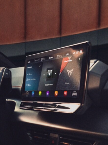 cupra-born-12- infotainment-screen