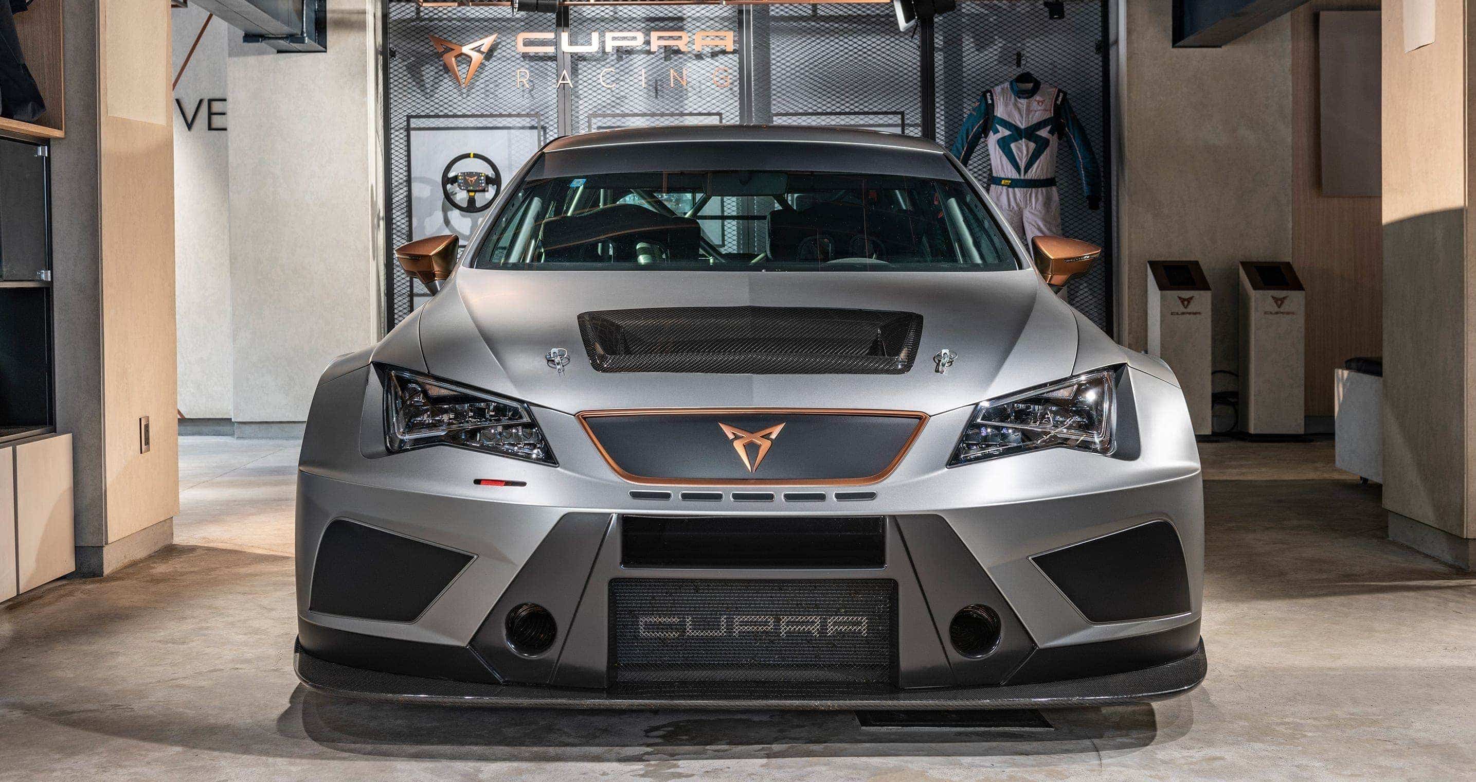 CUPRA garage Mexico interior racing zone e-racer CUPRA experience